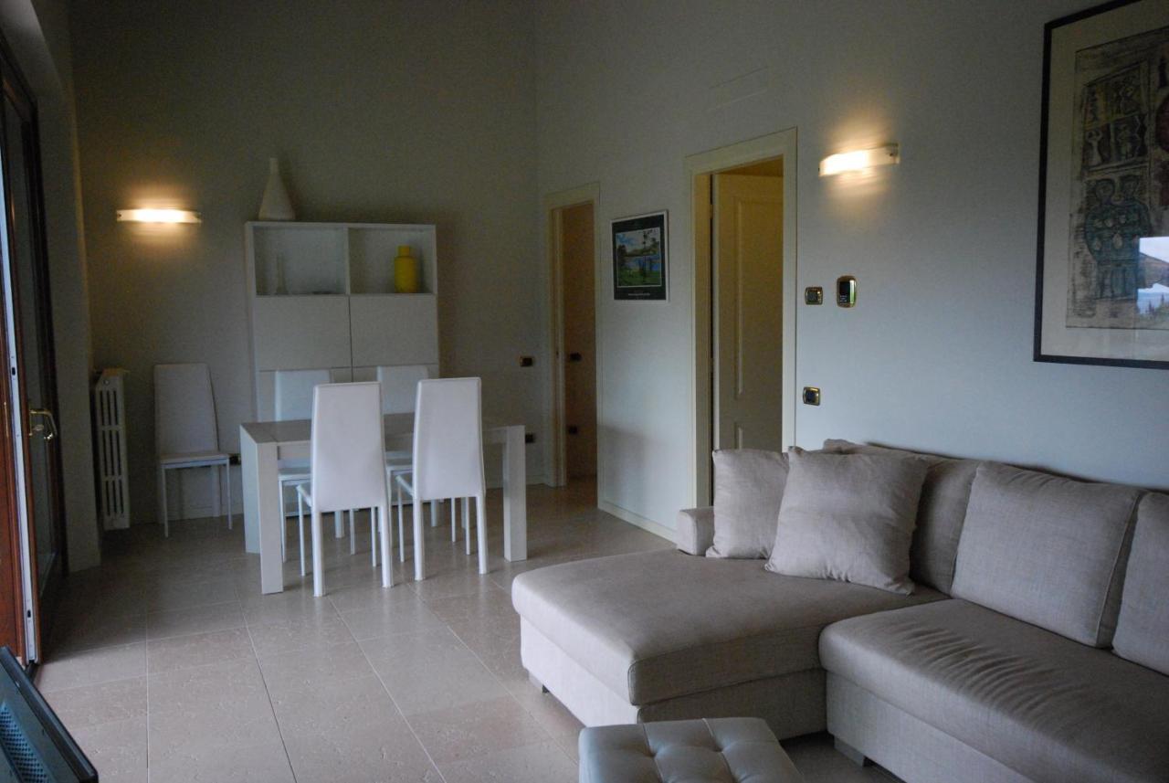 Appartamento Eagle - Theater Home Toscolano Maderno Eksteriør billede